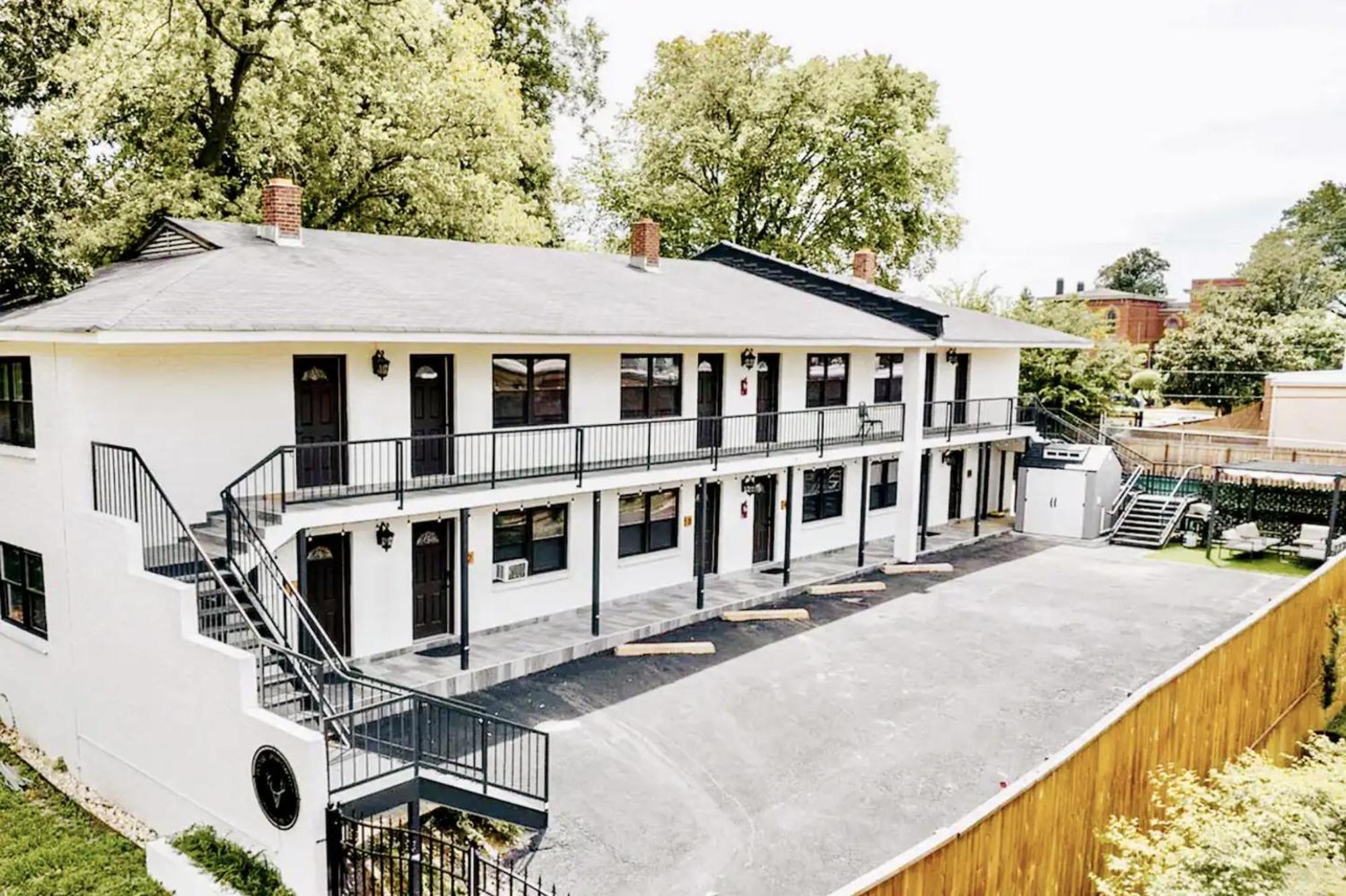 The Moose #8 - Modern Luxe Loft With King Bed & Free Parking & Wifi Apartment Memphis Luaran gambar